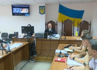 Справа лікарів Odrex уже понад місяць не може перейти до розгляду по суті, лікарняний захисниці вчергове відклав підготовче засідання