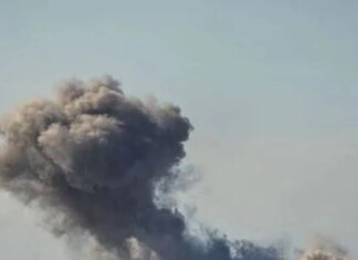 У Дарницькому районі столиці уламки ракети впали на відкритій території — Кличко