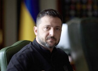 Зеленський заявив, що Україна готова до зустрічей, але крок до миру має зробити росія