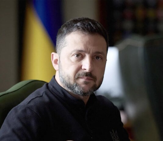 Зеленський заявив, що Україна готова до зустрічей, але крок до миру має зробити росія