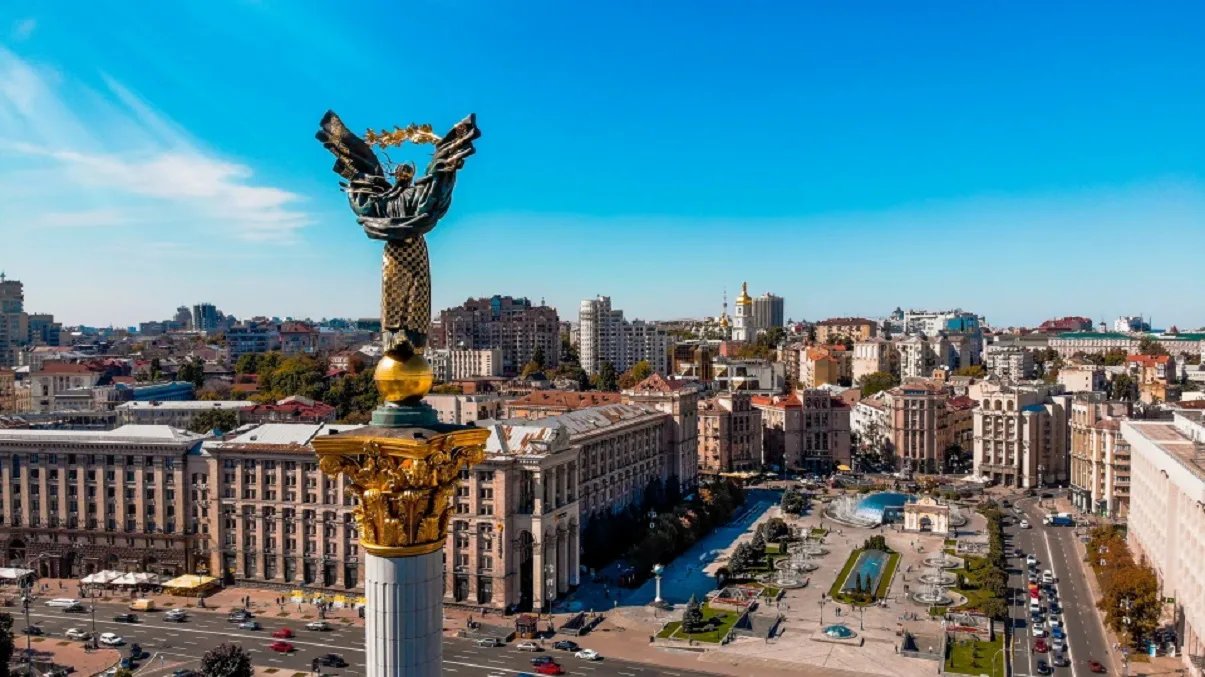 росія атакувала Київ балістикою