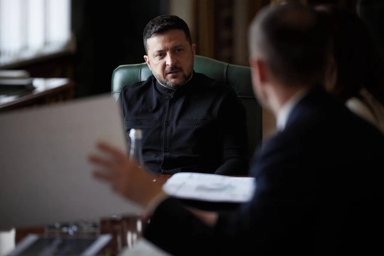 Зеленський анонсував кадрові рішення щодо громад, які відстають у підготовці до зими
