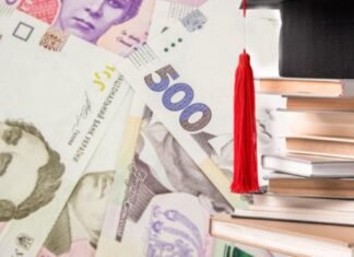 В Україні з 1 вересня підвищать стипендії: скільки отримуватимуть студенти