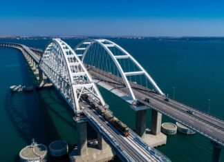 Крымский мост может обрушиться во время землетрясения: столетний цикл и 2027 год, — сейсмолог