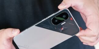 Смартфоны c мощным процессором вдвое дешевле флагманов: топ-3 модели 2026 года