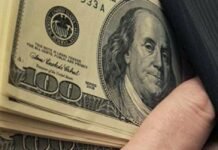 На Чернігівщині затримали адвоката, який за $80 тис. обіцяв вплинути на суд і закрити кримінальну справу
