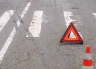 Під Черніговом водій збив жінку на «зебрі»: постраждалу госпіталізували