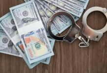 Прокурор з Чернігівщини уникнув реального ув’язнення у справі про хабар: перерахував 2,5 млн грн на ЗСУ