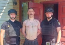 У Прилуках на Чернігівщині 26-річний чоловік стріляв у поліцейських під час затримання
