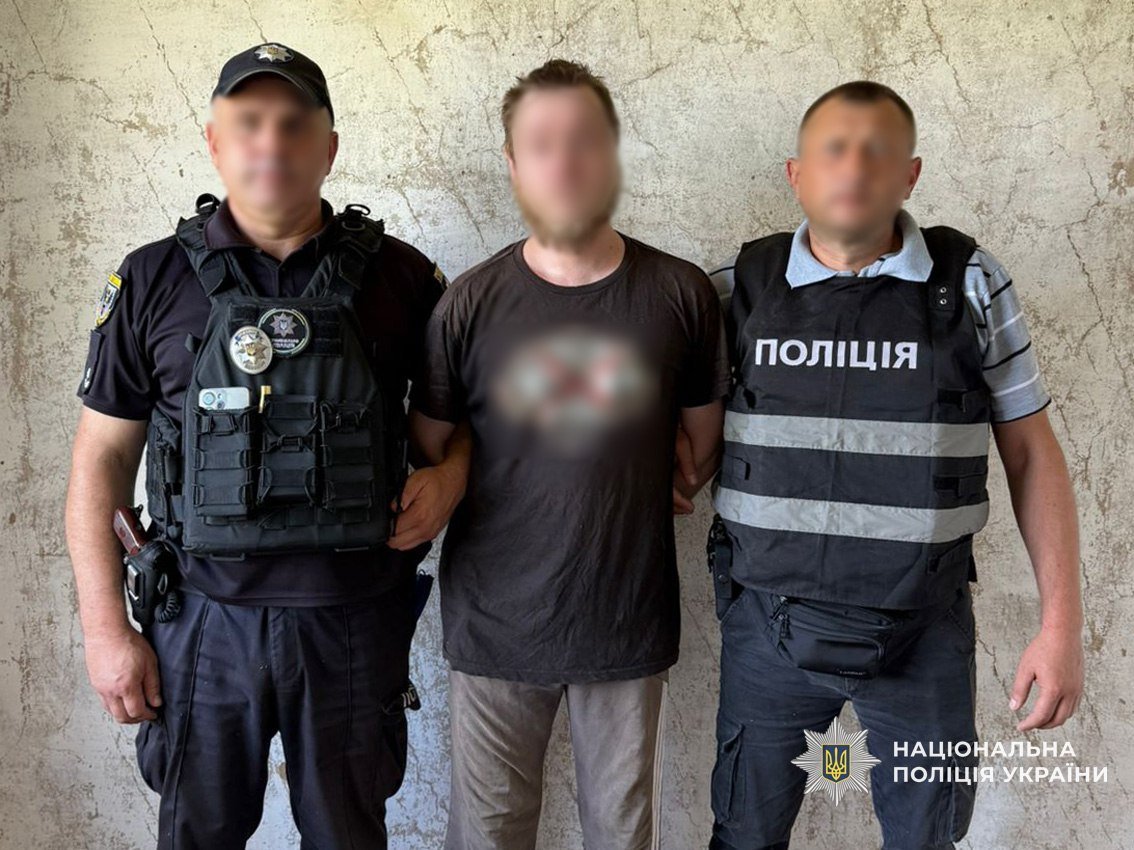 Військовослужбовця СЗЧ підозрюють у збуті зброї та вибухівки на Чернігівщині