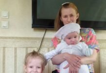 Пішла з дому з двома малолітніми доньками і не повернулася: у Чернігові розшукують 35-річну жінку