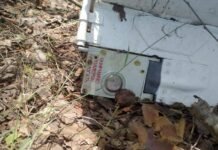 На Чернігівщині електромонтер натрапив у лісі на російський дрон із позначкою радіаційної небезпеки