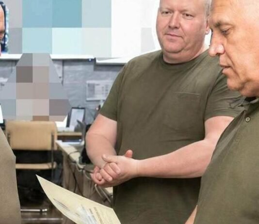 На Чернігівщині нагородили військових, які цілодобово захищають небо області