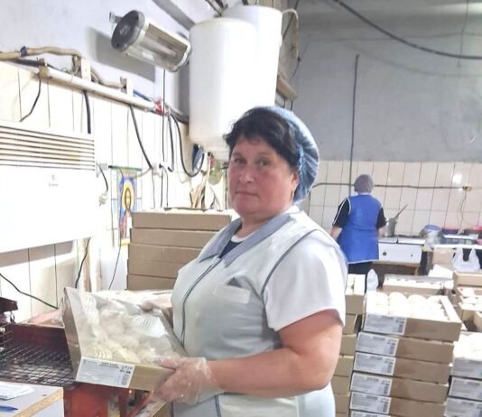 Досвід, який цінують: жителька Чернігівщини у 53 роки повернулася на улюблену роботу