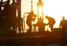 Індія наростила імпорт російської нафти до рекордних рівнів попри санкції США — Bloomberg