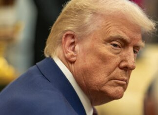 Адміністрація Трампа хоче створити єдину базу шпигунів і потенційних агентів, ЦРУ та ФБР виступають проти – NYT