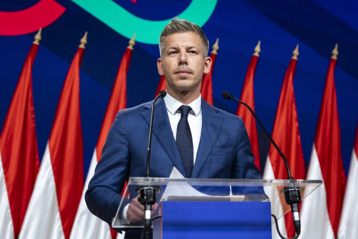 Петер Мадяр назвав Україну жертвою агресії рф, але відмовився від військової підтримки