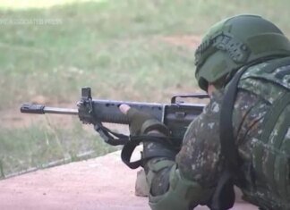 Тайвань відновлює "антикомуністичні" заняття для випускників військових академій