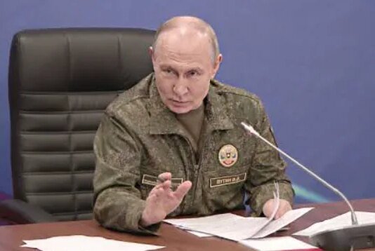 путін не готовий до мирних переговорів щонайменше до 2027 року – FT