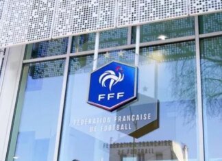 Федерація футболу Франції звернеться до прокуратури через расистські висловлювання на адресу Мбаппе