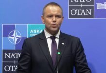 Нам не вдалося вирішити історичні питання — Навроцький після зустрічі з Зеленським