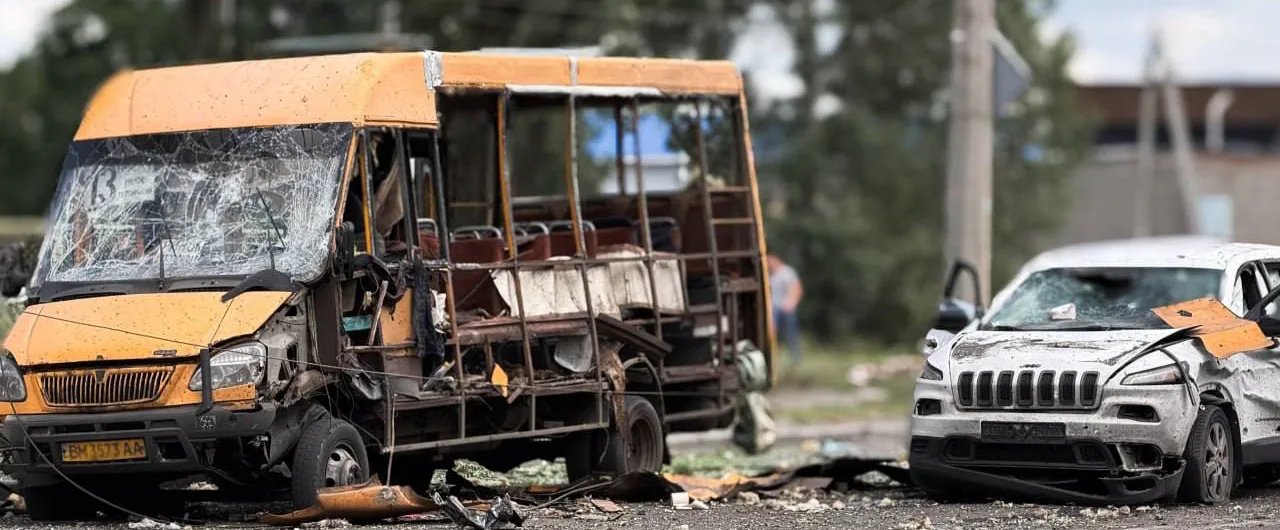 Ворог вдарив КАБами по Сумах, загинуло четверо людей — ОВА