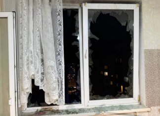 росія атакувала Одещину дронами, є влучання в багатоповерхівку та будівельний супермаркет
