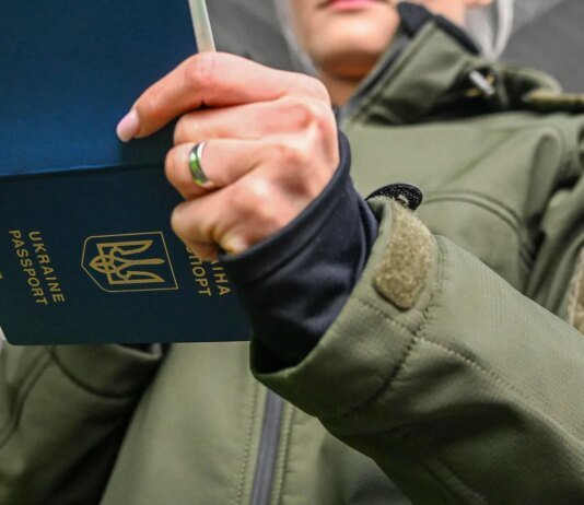ЄС планує змінити правила тимчасового захисту для українців: нові заявники мають підтверджувати, що не підлягають мобілізації — Rzeczpospolita