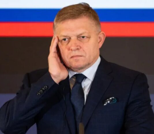 Фіцо заперечив участь Словаччини у "коаліції охочих" після заяви посольства Франції