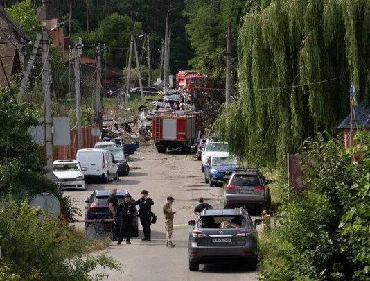 За тиждень рф атакувала Україну майже 1700 дронами, понад 1630 авіабомбами та 95 ракетами — Зеленський