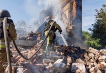 рф вдарила по приватному сектору Біленького на Донеччині, троє людей загинули під завалами