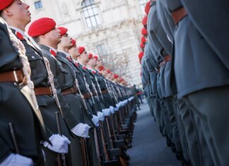 Австрія планує збільшити термін військової служби через війну в Україні
