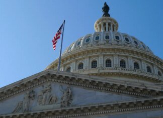 США ввели санкції проти іранських фірм, які звинувачуються у підтримці рекету в Ормузькій протоці — ЗМІ