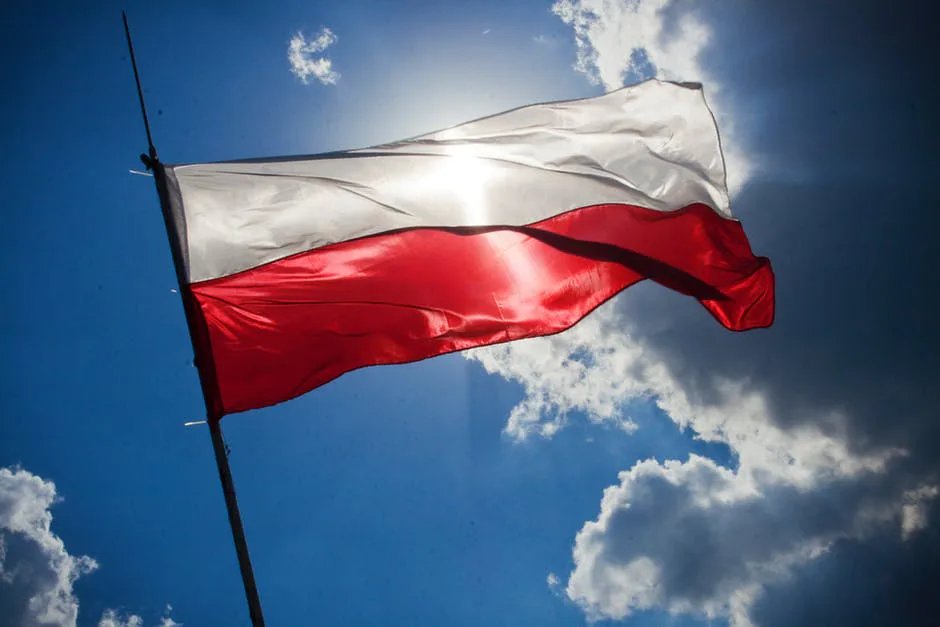 Польща у співпраці з НАТО аналізує заліт ракети під час атаки рф на Україну — розкрила, що далі