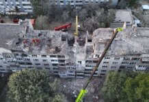 У Львові під завалами можуть перебувати ще двоє людей після ворожої атаки