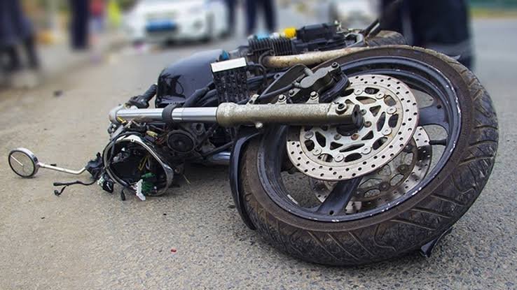 Мотоцикліст отримав травми внаслідок ДТП на вулиці Шевченка у Чернігові