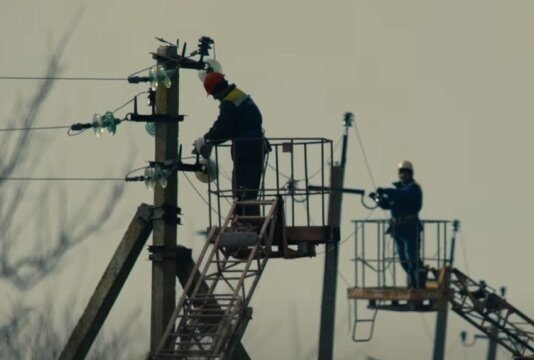 У Чернігові та районі через ворожу атаку зникло світло у близько 150 тисяч абонентів