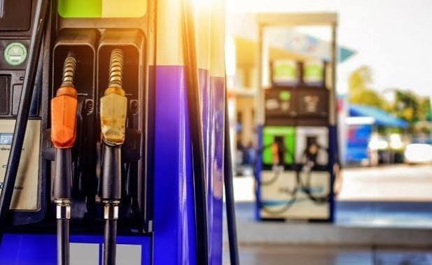 Ймовірною ціллю російського дрона в Чернігові була автозаправка — поліція