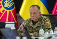 «Извините, бываю резким»: Сирский впервые высказался о конфликте с Федоровым и протестах