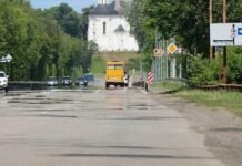 Комунальники відремонтували проблемну ділянку київського в’їзду до Чернігова