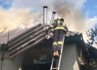 На Чернігівщині через коротке замикання сталися дві пожежі в житлових будинках