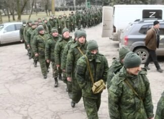 В РФ объявят мобилизацию и введут военное положение осенью 2026: что на это указывает, — СМИ