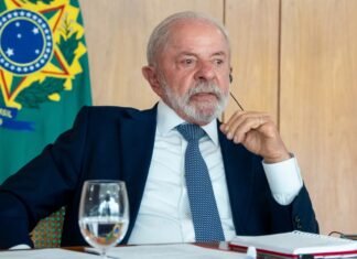 Людей Трампа не пустили в Бразилию: СМИ пишут о конфликте вокруг «честности выборов»