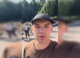 Обещали «обнулить»: военный заявил, что его обвинили в «СЗЧ» после митинга против Сырского