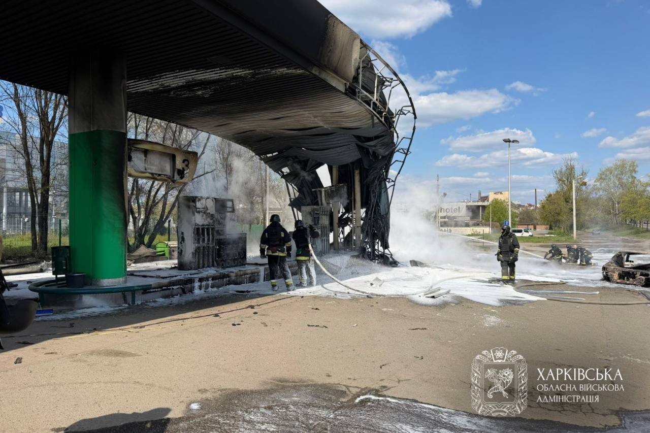 ВС РФ уничтожили 200 АЗС за месяц: в чем угроза для тыла в 1000 км от фронта, — эксперт (видео)