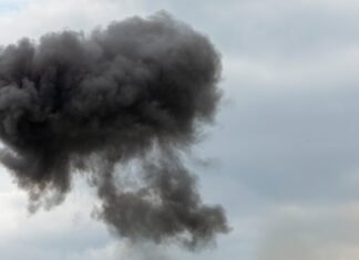 У Чернігові через атаку реактивного «Шахеда» поранений чоловік: його госпіталізували