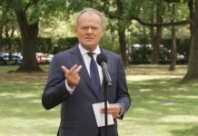 «Только Варшава демонстрирует добрую волю»: Туск обвинил Украину в ухудшении отношений (видео)