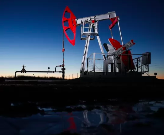 «Золотая рыбка» РФ приплыла: как закончилась нефтяная сказка страны-бензоколонки