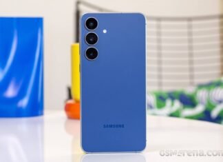Что выбрать: Xiaomi 17T или Samsung Galaxy S25 FE? Сравнение чипов, камер, батарей (фото)