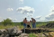 Недалеко от Галича обнаружили древние артефакты: археологи нашли серебро венгерского короля (фото)